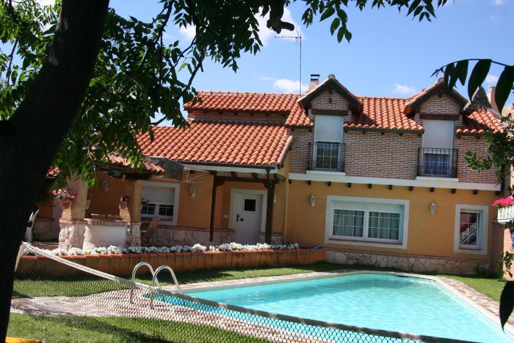Hospedium Hacienda Las Cavas Ольмедо Екстер'єр фото